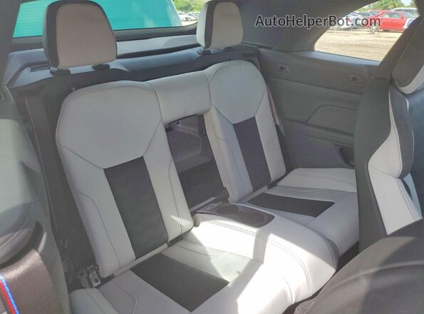 WBS43BA03TCX36347 2026 BMW M4 Зеленый Вид задних сидений
