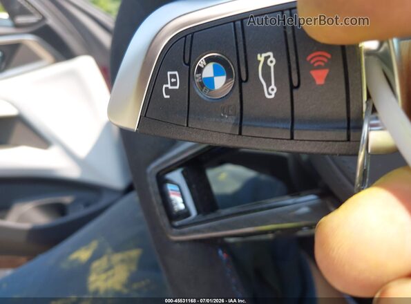 WBS43BA0XTCV94062 2026 BMW M4 Фиолетовый Вид панели приборов