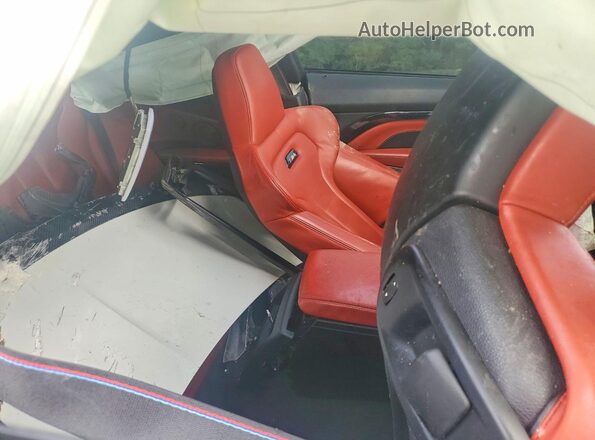 WBS4Y9C51JAC86700 2018 BMW M4 White Հետևի նստատեղերի տեսք