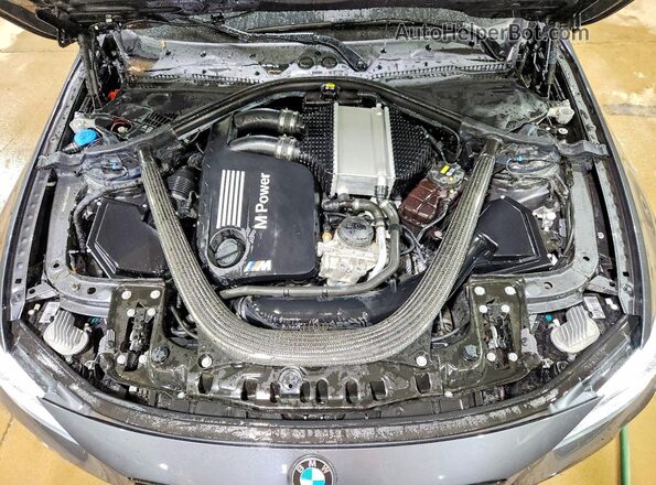 WBS4Y9C52JAC88150 2018 BMW M4 Серый Вид задней части салона