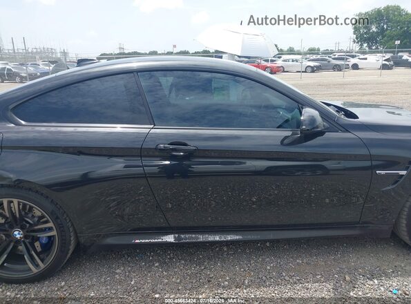 WBS4Y9C57JAC86023 2018 BMW M4 Черный Вид задней части салона