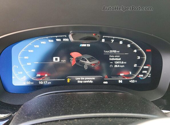 WBS83CH0XPCM82445 2023 BMW M5 Blue ხელსაწყოთა პანელის ხედი