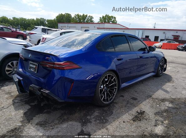 WBS83FK06SCT09928 2025 BMW M5 Blue Tył prawy