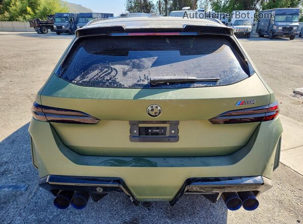 WBS83GV09TCX03202 2026 BMW M5 Green Rear view