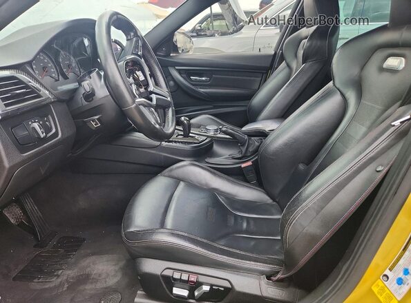 WBS8M9C58H5G42141 2017 BMW M3 Желтый Вид салона спереди