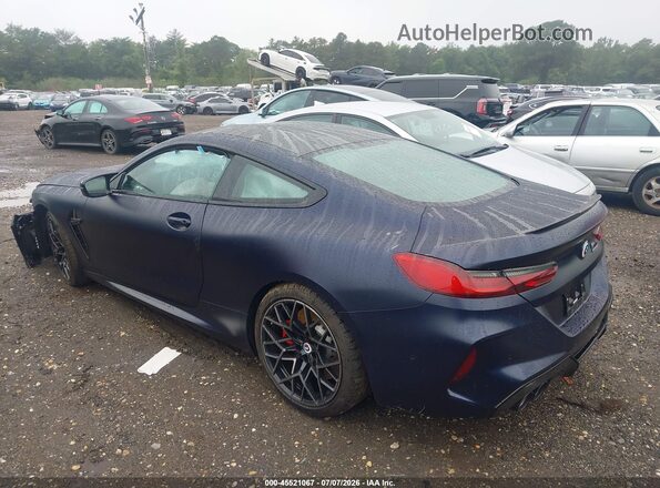WBSAE0C05PCL11992 2023 BMW M8 Blue Панорамний вид салону 360°