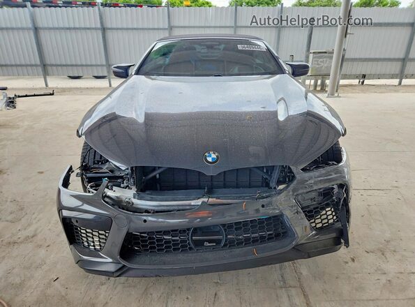 WBSDZ0C05LCE10052 2020 BMW M8 Gray Front view
