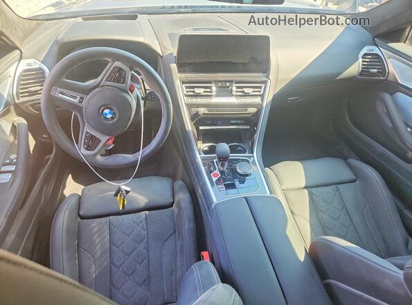 WBSGV0C00SCV92487 2025 BMW M8 Black Widok deski rozdzielczej
