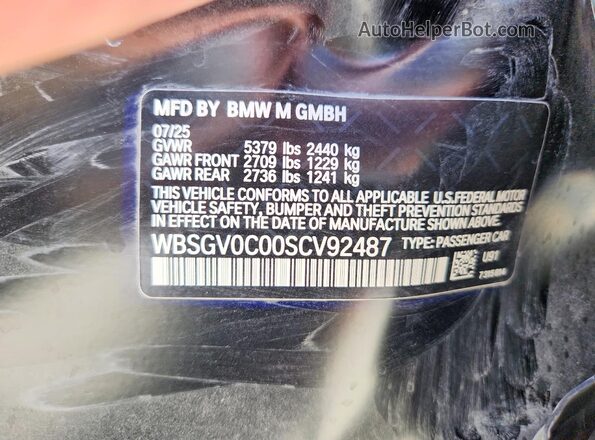 WBSGV0C00SCV92487 2025 BMW M8 Black Widok komory silnika