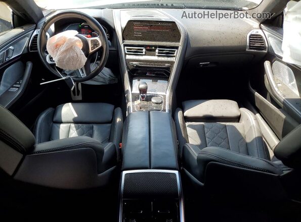 WBSGV0C01NCH35275 2022 BMW M8 Gray Widok deski rozdzielczej