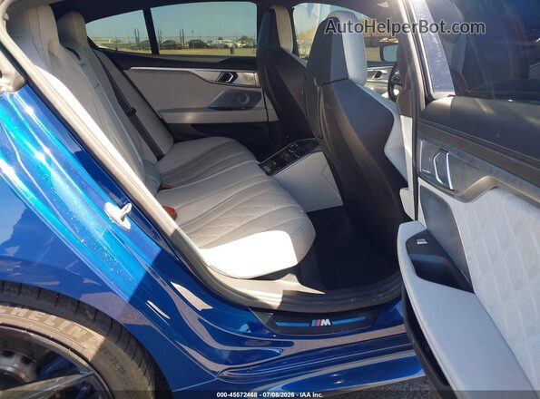 WBSGV0C05MCF84231 2021 BMW M8 Blue VIN կոդի պիտակի տեսք