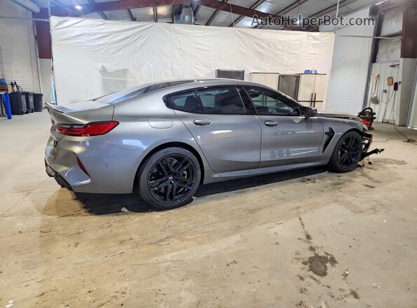 WBSGV0C05SCW14242 2025 BMW M8 Gray Задня права чверть