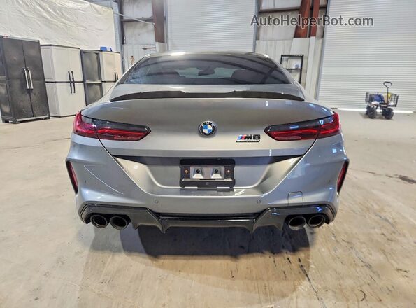 WBSGV0C05SCW14242 2025 BMW M8 Gray Вид ззаду
