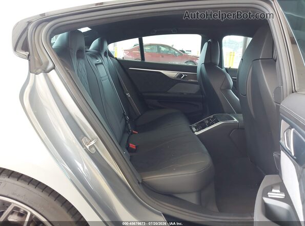 WBSGV0C09PCL06210 2023 BMW M8 Gray VIN კოდის სტიკერის ხედი