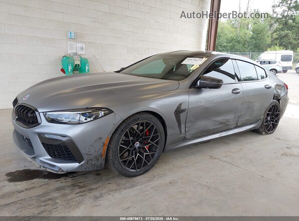 WBSGV0C09PCL06210 2023 BMW M8 Gray წინა ხედი
