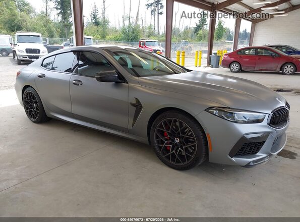 WBSGV0C09PCL06210 2023 BMW M8 Gray უკანა სალონის ხედი