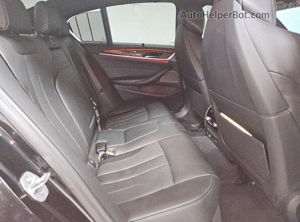 WBSJF0C02LCD41218 2020 BMW M5 Red Rear seats view