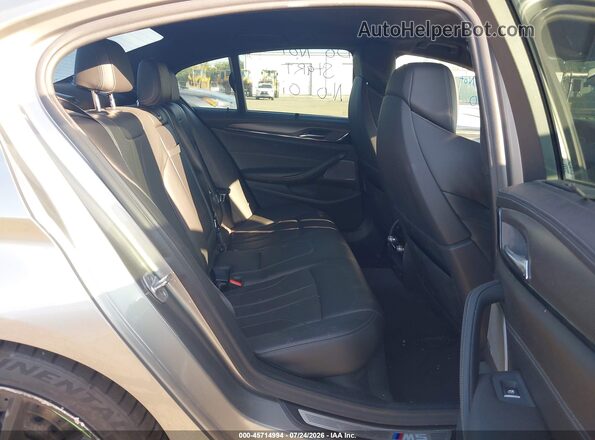 WBSJF0C5XJB283239 2018 BMW M5 Tan Vista de la etiqueta del VIN