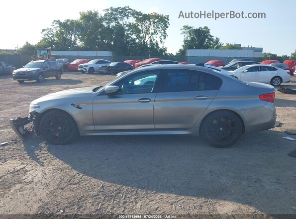 WBSJF0C5XJB283239 2018 BMW M5 Tan Vista interior trasera