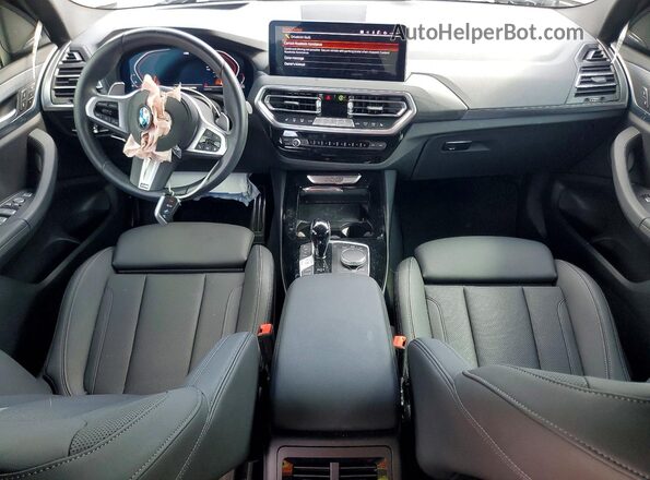WBX47DP01RN292481 2024 BMW X3 Gray Dashboard view