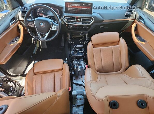 WBX47DP07NN153532 2022 BMW X3 White Առջևի վահանակի տեսք