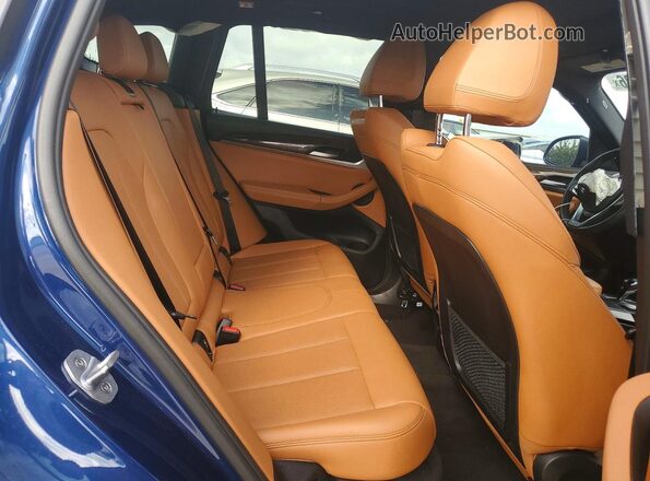 WBX47DP08PN218858 2023 BMW X3 Blue Widok wnętrza z tyłu