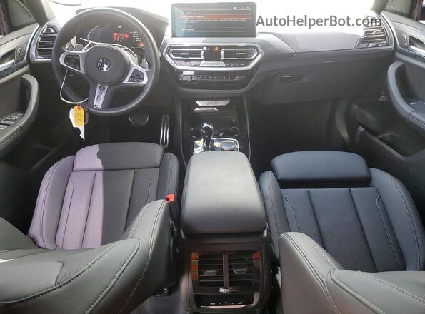WBX47DP08RN302486 2024 BMW X3 Black Widok deski rozdzielczej