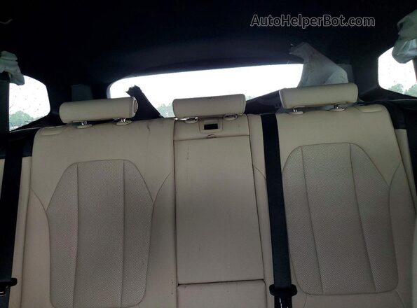 WBX47DP09RN290106 2024 BMW X3 White Rear seats view