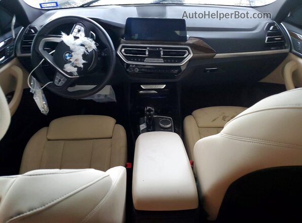 WBX47DP09RN290106 2024 BMW X3 White Dashboard view