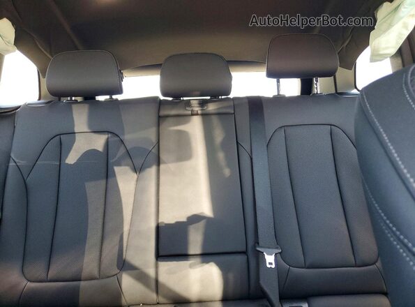 WBX47DP09RN301900 2024 BMW X3 Black Vista de los asientos traseros