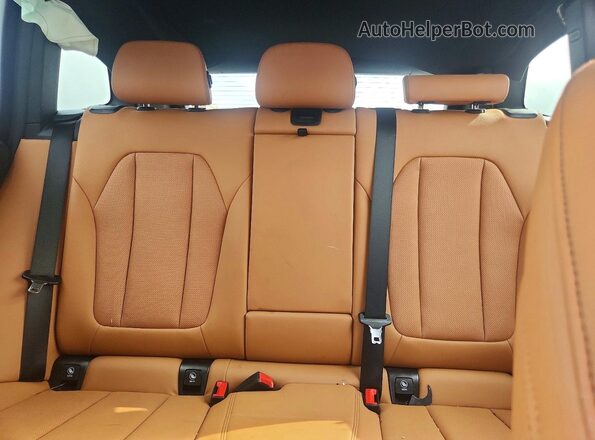 WBX57DP03PN211353 2023 BMW X3 Gray Widok tylnych siedzeń