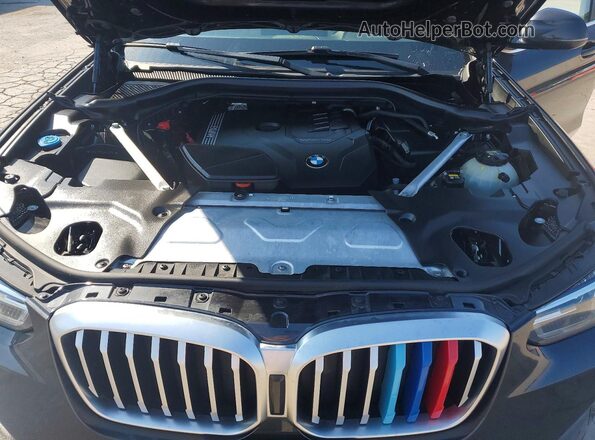 WBX57DP06NN172917 2022 BMW X3 Black Engine compartment view