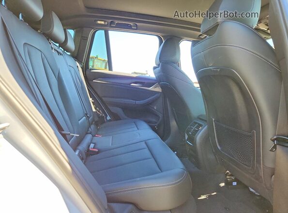 WBX57DP06RN309621 2024 BMW X3 White Вид задньої частини салону