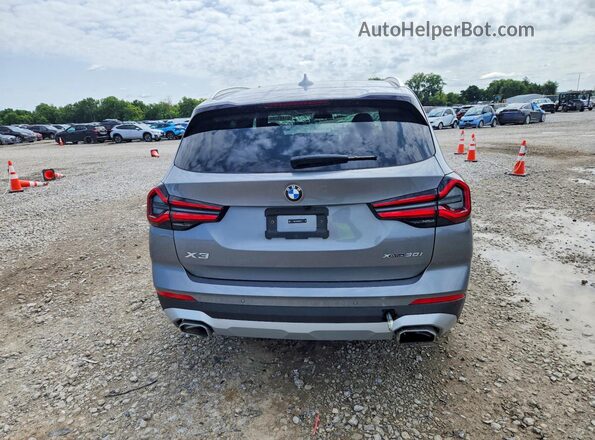 WBX57DP09RN297142 2024 BMW X3 Gray უკანა ხედი
