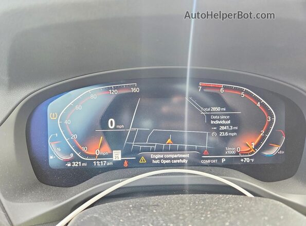 WBX57DP09RN297142 2024 BMW X3 Gray ხელსაწყოთა პანელის ხედი