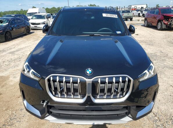 WBX73EF00T5587109 2026 BMW X1 Черный Вид спереди