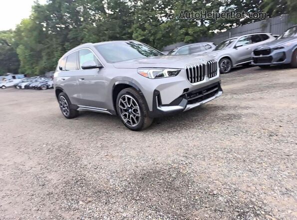 WBX73EF01T5481669 2026 BMW X1 Silver Задня права чверть