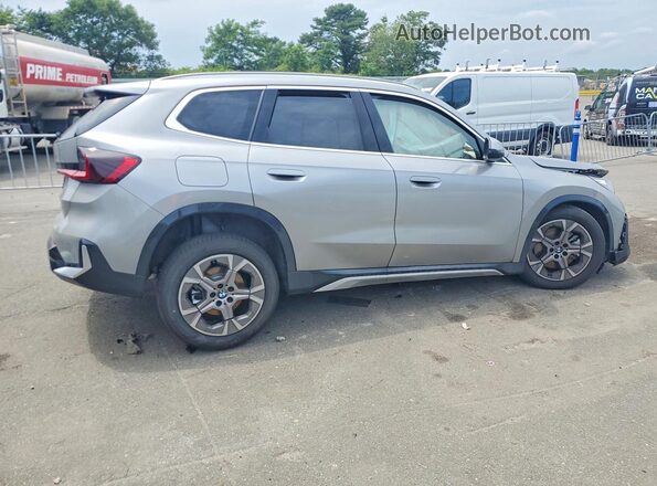WBX73EF01T5696811 2026 BMW X1 Серебряный Задняя правая четверть