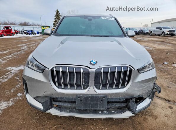 WBX73EF04R5Z77705 2024 BMW X1 Gray Դիմացի տեսք