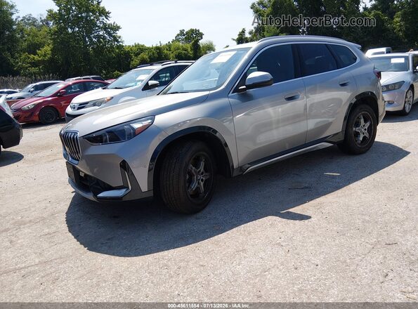 WBX73EF04T5444759 2026 BMW X1 Серебряный Передняя левая четверть