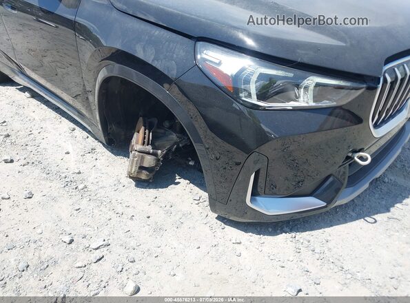 WBX73EF05R5001903 2024 BMW X1 Black Widok z przodu