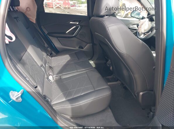 WBX73EF05S5126101 2025 BMW X1 Blue Вид наклейки з VIN-кодом