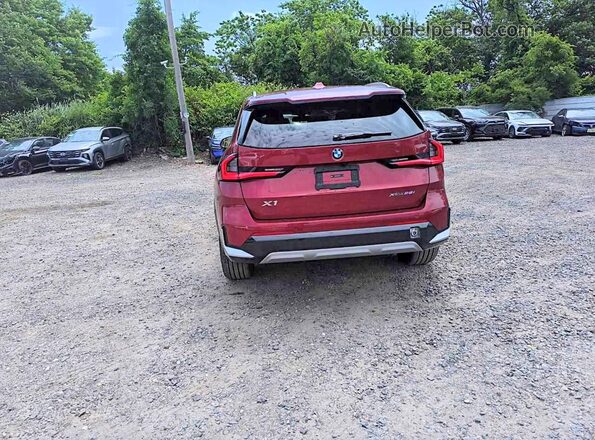 WBX73EF05T5425329 2026 BMW X1 Red Vista trasera