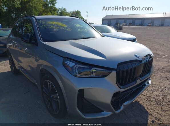 WBX73EF06P5W79072 2023 BMW X1 Silver წინა ხედი