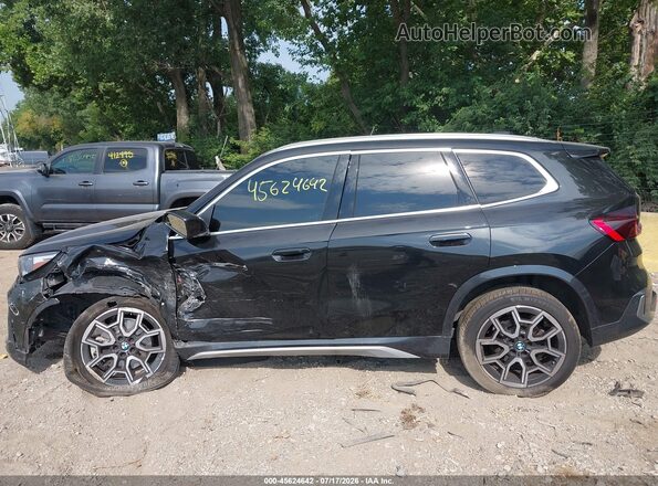 WBX73EF06S5367522 2025 BMW X1 Black სალონის 360-გრადუსიანი ხედი