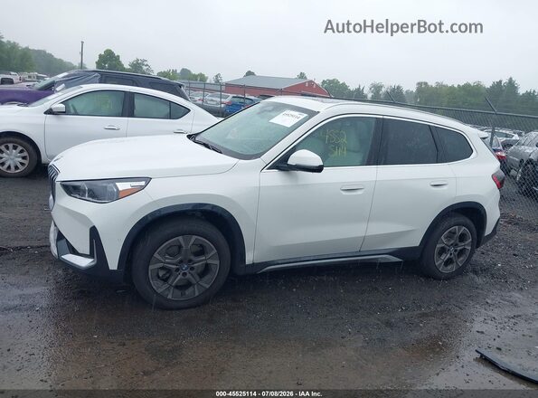 WBX73EF06T5472482 2026 BMW X1 White 