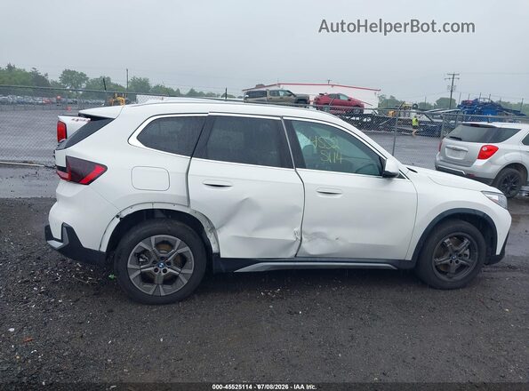 WBX73EF06T5472482 2026 BMW X1 White Панорамний вид салону 360°