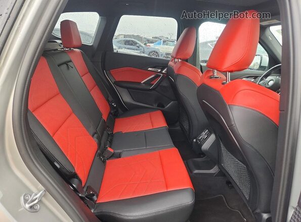 WBX73EF07P5W65374 2023 BMW X1 Silver Vista interior trasera
