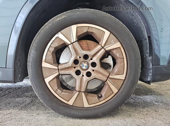 WBX73EF07R5Z36601 2024 BMW X1 Teal 