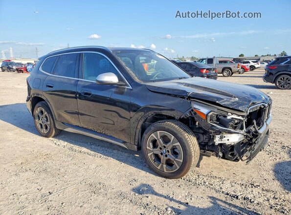 WBX73EF08R5Y33204 2024 BMW X1 Black Передня права чверть
